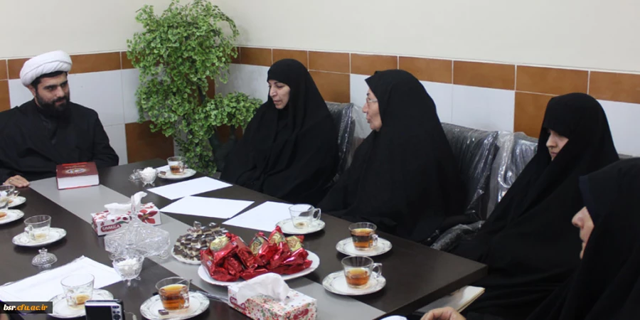 حضور مستمر مبلغان دینی در فضای دانشگاه و تشکیل هیاتهای مذهبی دانشجویی یک ضرورت است