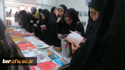 برپایی نمایشگاه کتاب ، روزنامه دیواری وعکس  به مناسبت هفته آموزش