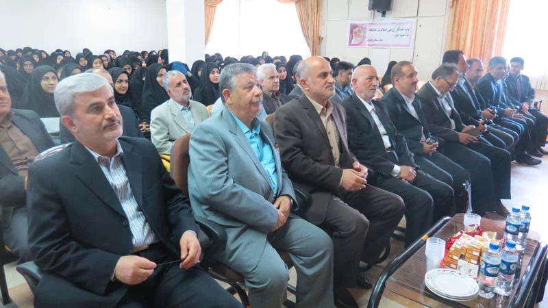 همایش بزرگداشت مقام معلم پردیس شهید بنت الهدی صدر گیلان