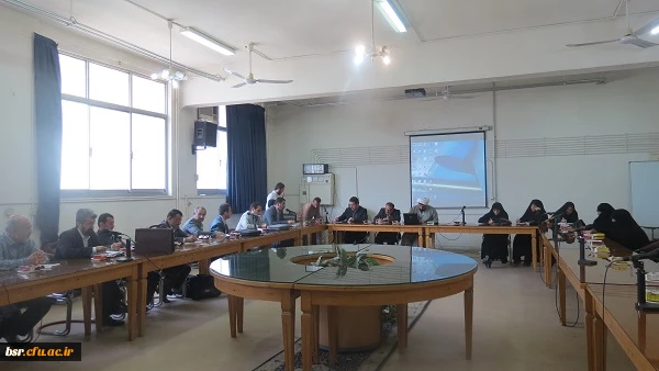 جلسه با اساتید گروه معارف