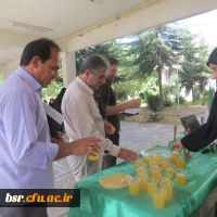 روز ولادت علی اکبر (ع) وروز جوان هیات فاطمه الزهرا(س) پردیس شهید بنت الهدی صدر  با شربت وشیرینی از حاضرین پذیرایی نمود .