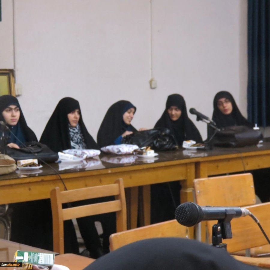 جلسه تحلیل و بررسی طرح ضیافت اندیشه 1393