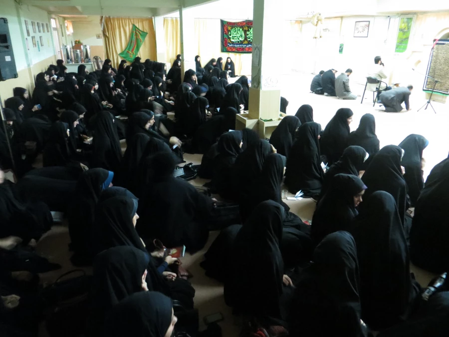 برگزاری مراسم زیارت عاشورا