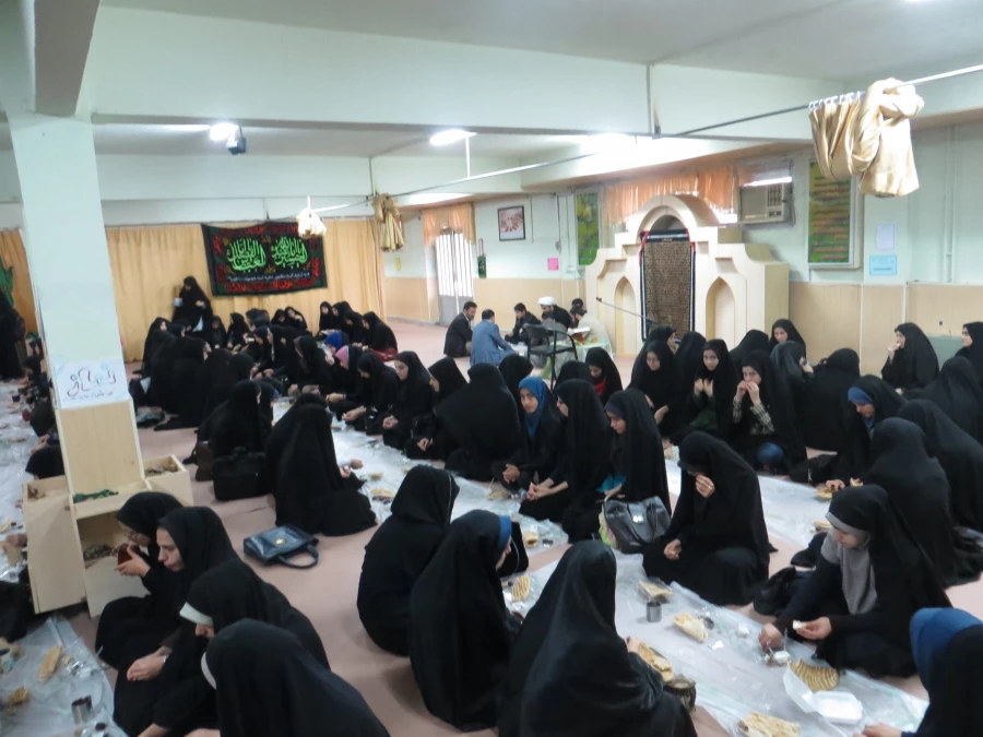 برگزاری مراسم زیارت عاشورا