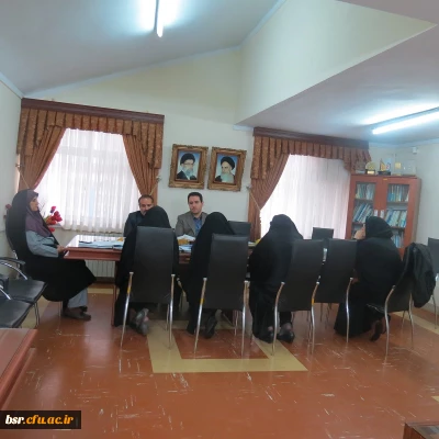 برگزاری جلسه ستادی پردیس های گیلان در راستای شیوه نامه هفته پژوهش در سال 93