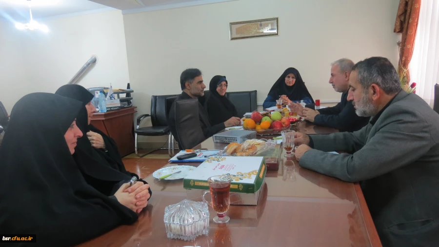 دیدار نماینده ی مجلس شورای اسلامی شهرستان رشت ورئیس پردیس شهید بنت الهدی صدر گیلان 3