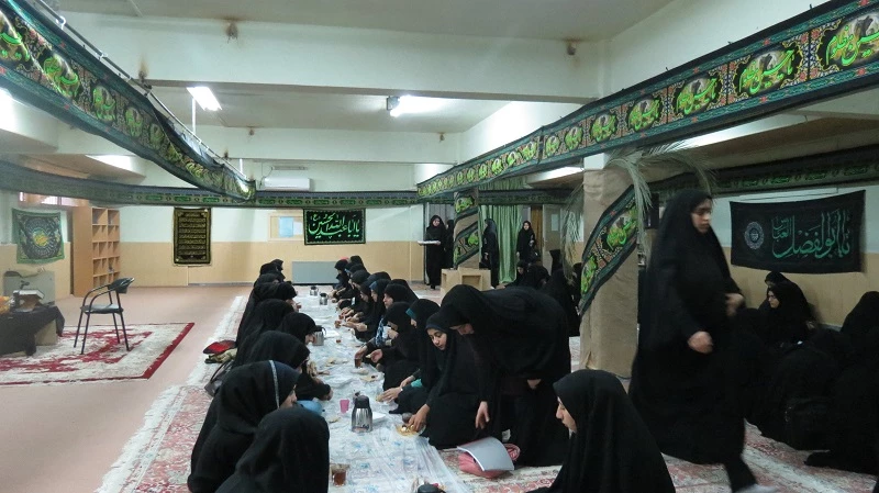 برگزاری مراسم زیارت عاشورا  در پردیس شهید بنت الهدی صدر گیلان  3