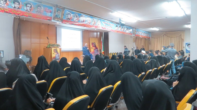 برگزاری  مراسم افتتاحیه  اکران ونقد وبررسی آثاربرگزیده  چهل وچهارمین جشنواره بین المللی فیلم رشد در پردیس شهید بنت الهدی صدر گیلان  (خواهران) 2