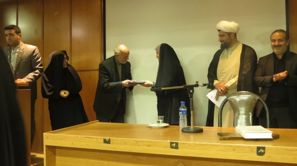 برگزاری همایش گرامی داشت هفته پژوهش در پردیس بنت الهدی صدر گیلان  4