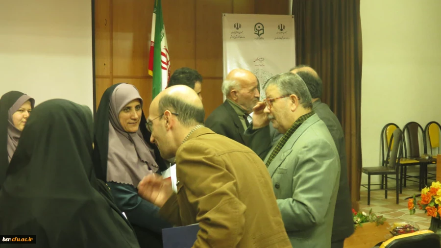 برگزاری همایش گرامی داشت هفته پژوهش در پردیس بنت الهدی صدر گیلان  5