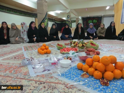 نشست صمیمی دکتر گلین مقدم سرپرست پردیس بنت الهدی صدر گیلان با دانشجو معلمان در شب یلدا