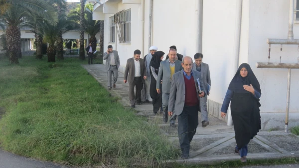 بازدید معاون محترم  توسعه و مدیریت منابع دانشگاه فرهنگیان جناب آقای دکتر تاجیک اسمعیلی
و جناب آقای صفری مدیر منابع انسانی دانشگاه فرهنگیان 
 15