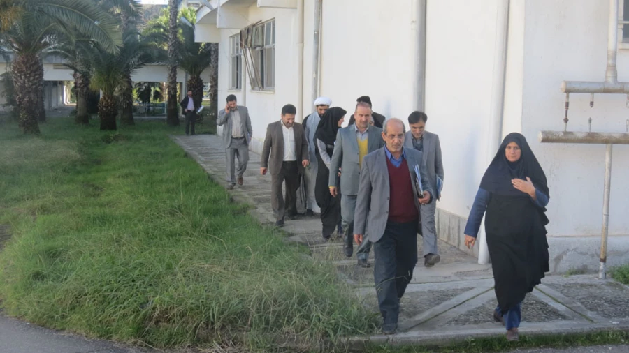 بازدید معاون محترم  توسعه و مدیریت منابع دانشگاه فرهنگیان جناب آقای دکتر تاجیک اسمعیلی
و جناب آقای صفری مدیر منابع انسانی دانشگاه فرهنگیان 
 15