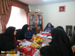 نشست اعضای شورای صنفی – رفاهی دانشجویان با رئیس پردیس شهید بنت الهدی صدر