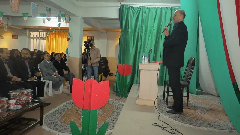 برگزاری جشن سالگرد پیروزی انقلاب اسلامی  در پردیس شهید بنت الهدی صدر 5