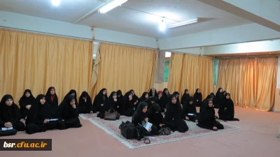 برگزاری نشست سیاسی بررسی وتحلیل بیانیه لوزان درپردیس شهید بنت الهدی صدر گیلان