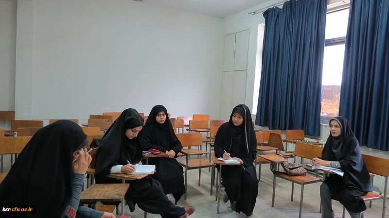 برگزاری جلسه شورای صنفی با مسئولین انجمن های دانشجویی وهیات فاطمالزهرا (س) پردیس شهید بنت الهدی صدر گیلان  2