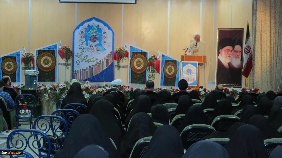 اختتامیه  بیست وپنجمین جشنواره ی فرهنگی قرآن  وعترت در مجتمع رفاهی آموزشی دهکده ساحلی شهرستان بندرانزلی  9