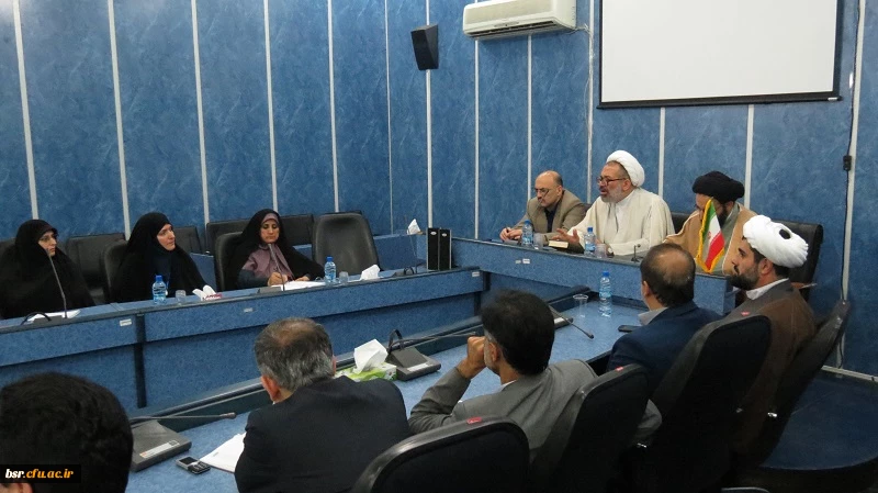 جلسه شورای فرهنگی و اجتماعی در پردیس شهید بنت الهدی صدر استان گیلان برگزار شد 3