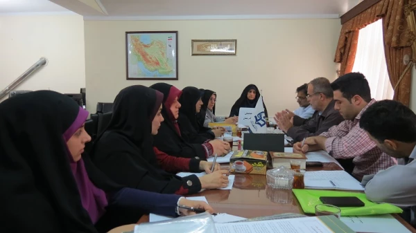 جلسه برنامه ریزی وتدوین برنامه غذایی دانشجویان در ایام ماه مبارک رمضان در پردیس شهید بنت الهدی صدر گیلان  3