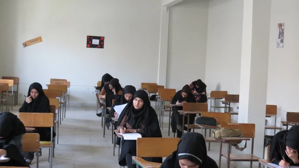 برگزاری  مرحله استانی آزمون مسابقه علمی دانشجویان ترم 5 پردیس شهید بنت الهدی صدر در پردیس شهید بنت الهدی صدر   2