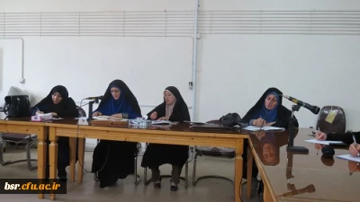 برگزاری جلسه حلقه ی صالحین در پردیس شهید بنت الهدی صدر گیلان