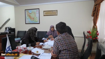 بازنگری برنامه درسی دوره ی  کارشناسی پیوسته آموزش جغرافیا  در پردیس شهید بنت الهدی صدر