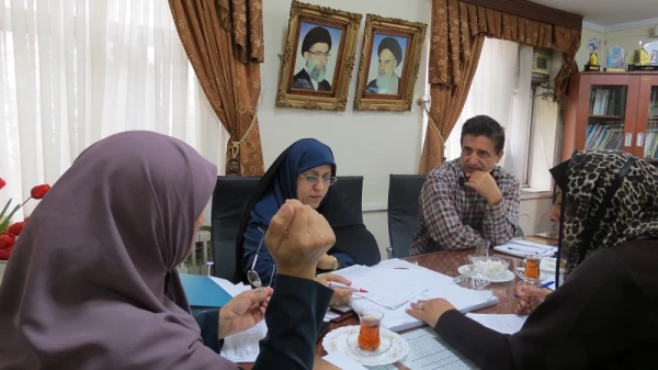 بازنگری برنامه درسی دوره ی  کارشناسی پیوسته آموزش جغرافیا  در پردیس شهید بنت الهدی صدر 4