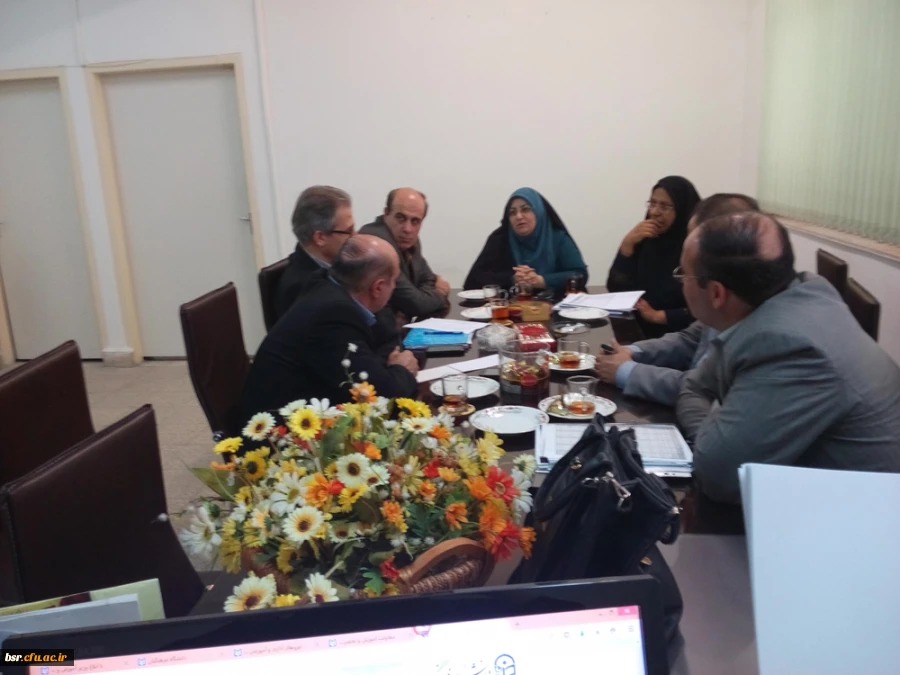 اولین جلسه سازماندهی کارورزی علوم تربیتی سال تحصیلی 95-1394 5