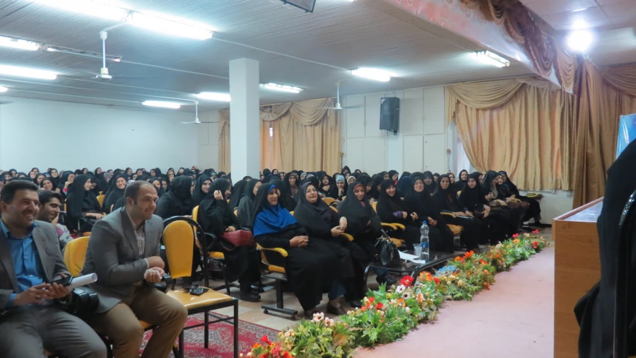 دومین برگزاری جشنواره فیلم رشد در دانشگاه بنت الهدی صدر1394