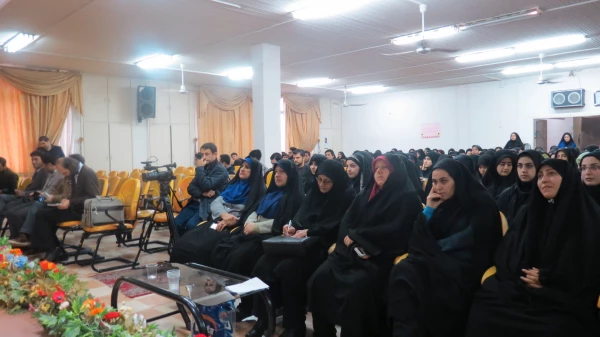 روزهای  سوم و چهارم جشنواره فیلم رشد با حضور بی سابقه دانشجو معلمان در دانشگاه بنت الهدی صدر