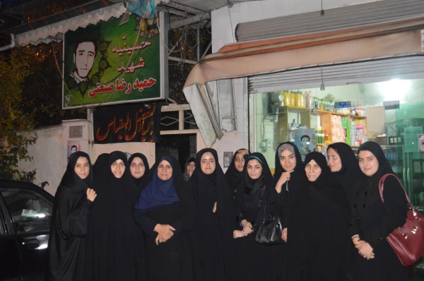 دیدار با خانواده ی شهید صنعتی به مناسبت هفته بسیج