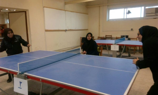 مسابقات تنیس روی میز دانشجویان  پردیس بنت الهدی صدر برگزار شد