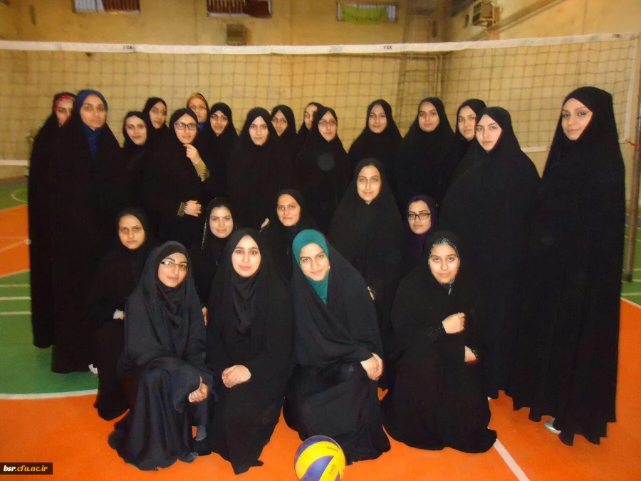 مسابقات والیبال دانشجویان پردیس بنت الهدی صدر برگزار شد