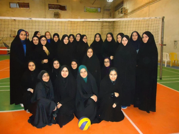 مسابقات والیبال دانشجویان پردیس بنت الهدی صدر برگزار شد