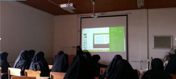 انجمن فیزیک در هفته پژوهش دو کارگاه  "پایگاه استنادی " و "معرفی نرم افزار فهرست نویسی endnote "  را برگزار کرد