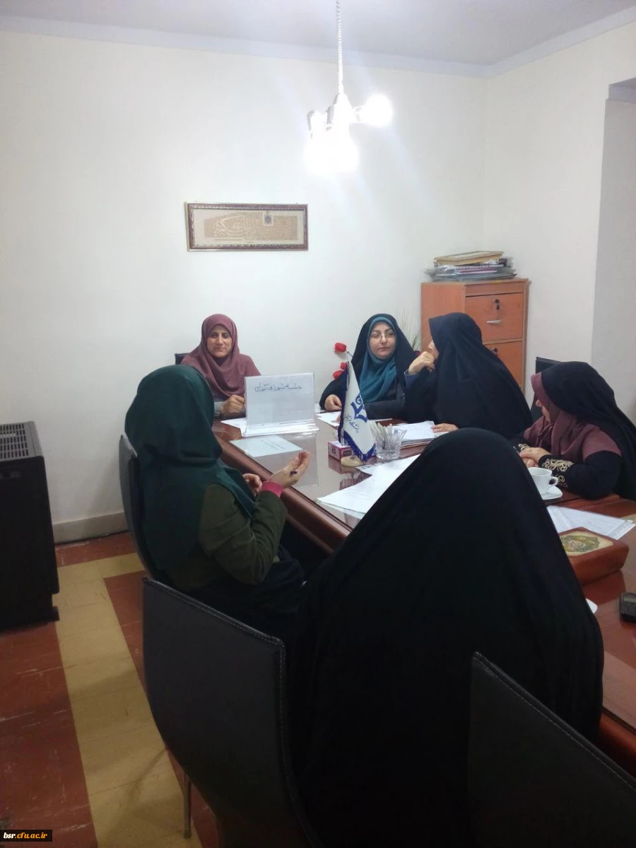 جلسه شورای اموزشی  جهت هماهنگی اولیه نحوه برگزاری امتحانات  در دانشگاه بنت الهدی گیلان  صدر برگزار شد