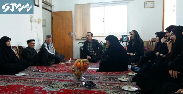 به همت ستاد یادواره شهدا دیدار با خانواده شهید مجید زحمتکش شد