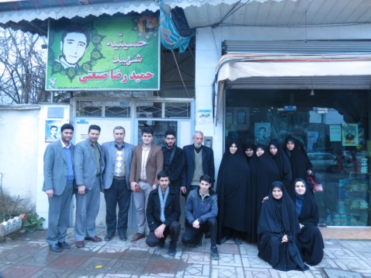 به همت ستاد یادواره شهدا دیدار با خانواده شهید حمید رضا صنعتی برگزار شد