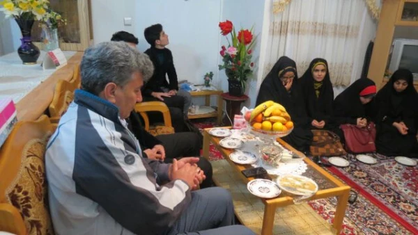 به همت ستاد یادواره شهدا دیدار با خانواده شهید محمد پورطاعتی برگزار شد