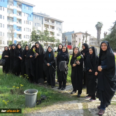 دانشگاه بنت الهدی صدر در روز درختکاری