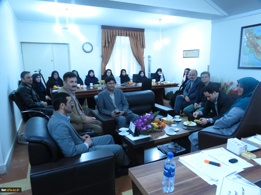 نشست صمیمانه ریاست دانشگاه فرهنگیان