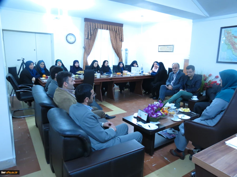 نشست صمیمانه ریاست دانشگاه فرهنگیان