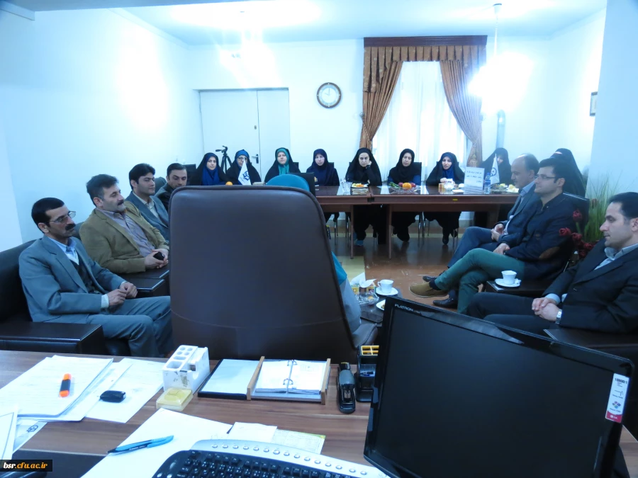 نشست صمیمانه ریاست دانشگاه فرهنگیان