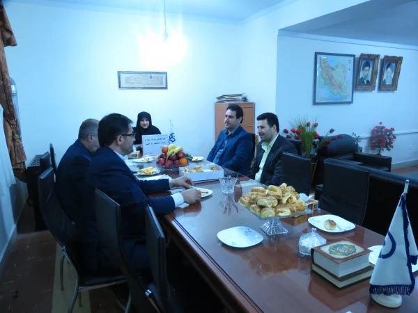 نشست صمیمانه ریاست دانشگاه فرهنگیان