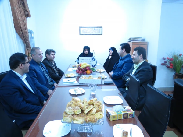 نشست صمیمانه ریاست دانشگاه فرهنگیان