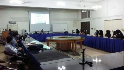 برگزاری چهارمین برنامه نشست سیاسی