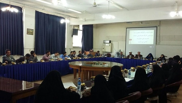 برگزاری پانزدهمین جلسه هم اندیشی اساتید با موضوع "اندیشه های امام (ره)"