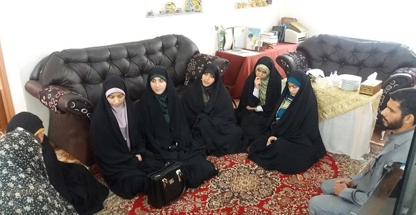 برگزاری دیدار با خانواده مدافع حرم شهید محمدرضا یعقوبی توسط کانون خط امام(ره)