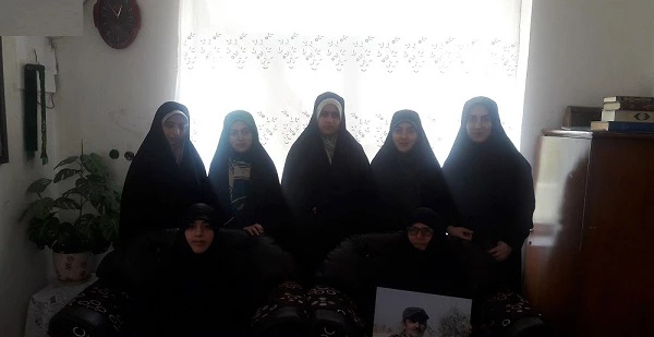 برگزاری دیدار با خانواده مدافع حرم شهید محمدرضا یعقوبی توسط کانون خط امام(ره)